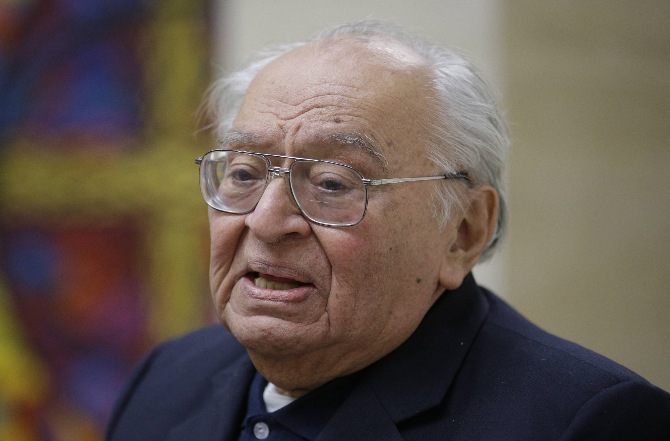 Gustavo Gutiérrez cumple los noventa y Francisco lo rehabilita