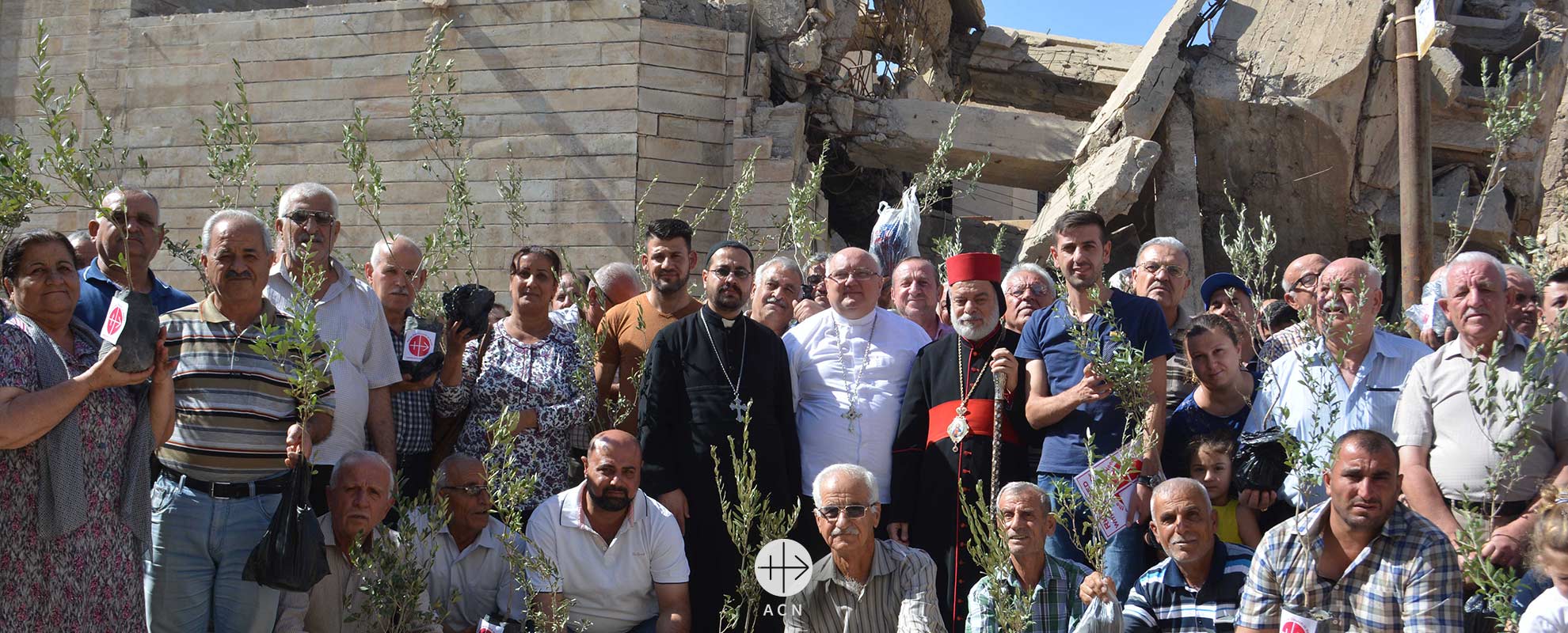 Al ir, iba llorando, llevando la semilla; al volver, vuelve cantando