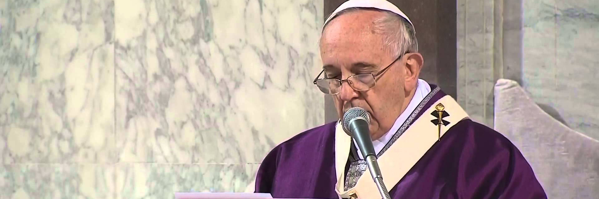 Papa Francisco agradece ejemplo de heroicidad de quienes cuidan enfermos de coronavirus