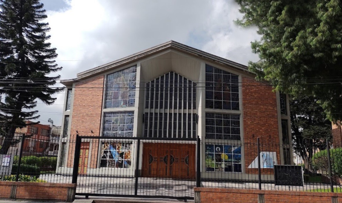 Catedral San Juan Bautista de la Estrada - Engativá