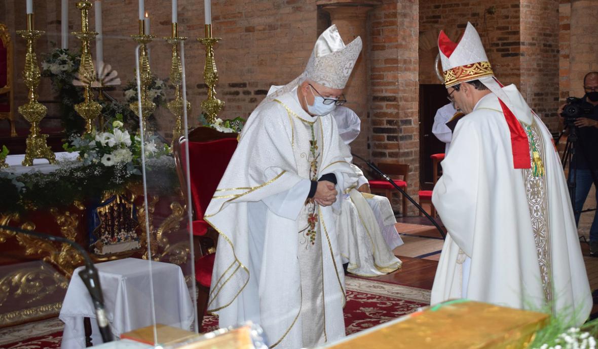 monseñor Ovidio Giraldo