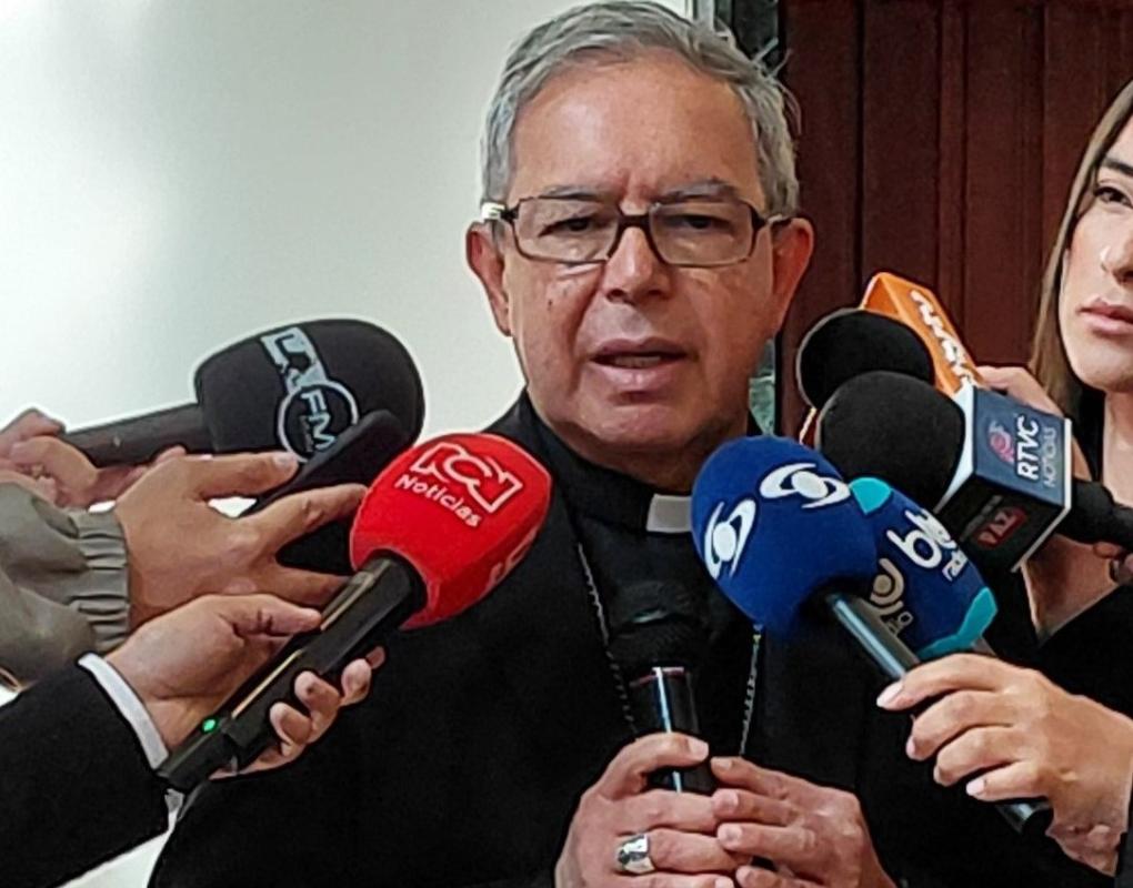 Francisco fue "el Papa de la cercanía, de la misericordia, de la esperanza y la paz”: cardenal Luis José Rueda A.