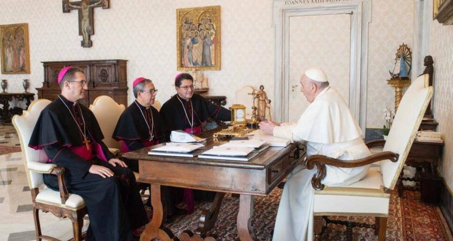 Obispos colombianos se preparan para encuentro con el Papa