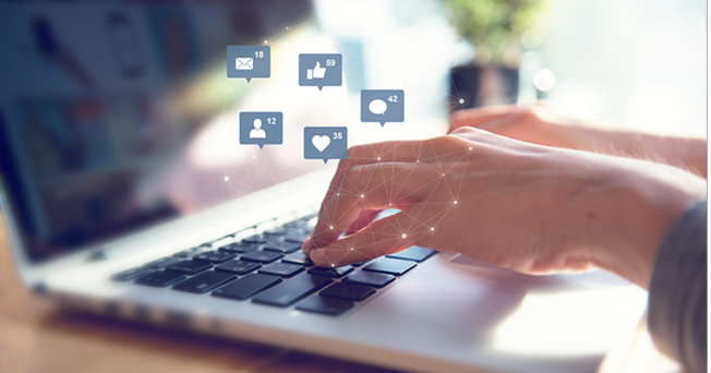 "Hacia una presencia plena”, cristianos y redes sociales