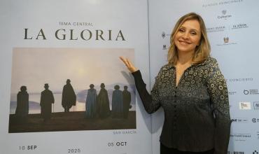 María