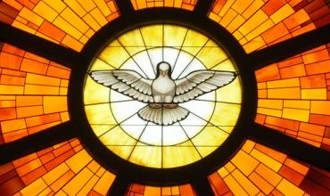 El Espíritu Santo es nuestro abogado, hay que abrir el corazón para dejarlo entrar