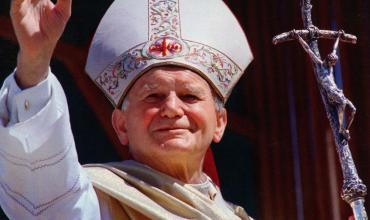 Juan Pablo, el santo papa viajero: trece años en la Casa del Padre