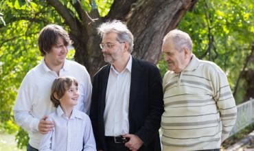 Hombres, imitiar a San José