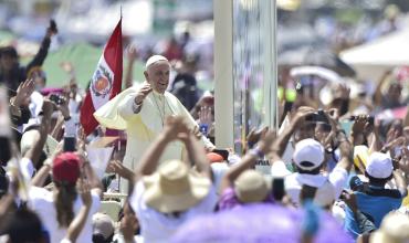 Perú recibe con los brazos abiertos al papa Francisco