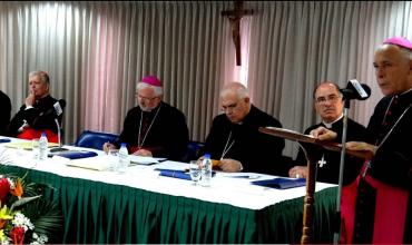 Los obispos de Venezuela piden a Maduro que permita la entrada de ayuda humanitaria