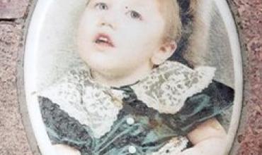 La muerte de Sarah, cinco años de un aborto fallido