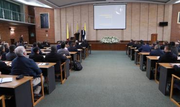 Iglesia en Colombia continúa actualizándose en Derecho Canónico