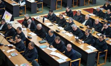 Obispos colombianos analizan desafíos y oportunidades de su misión ante crisis nacional